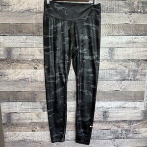 NIKE Women's Dri-FIT One Mid Rise Full Length Camo Leggings Medium Black